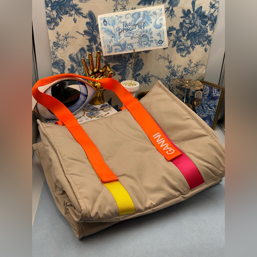 🆕 GANNI 🧿 NWT Medium Recycled Tech Tote, Tan & Orange - Picture 11 of 11